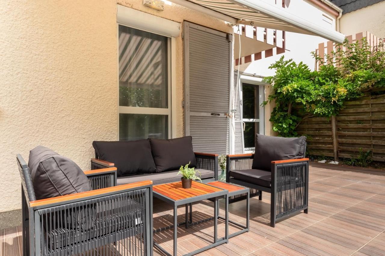 Le Garden -Maison-2Parking-Jardin-Terrasse-Babyfoot-Wifi Cergy Eksteriør billede